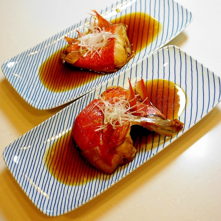 煮汁が絡んで至極の味わい!金目鯛の煮付け